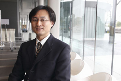 日本科学未来館 科学コミュニケーター・理学博士 池辺 靖　氏