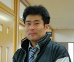 東先生