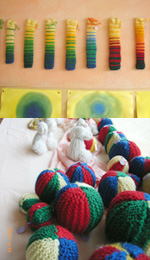 「手の仕事」の編み物作品。想像力によってさまざまなイメージが生まれます。