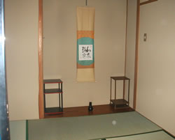 内田洋行ならではの空間、茶室です