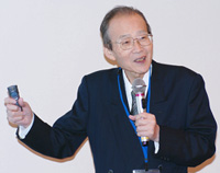 坂元昂 氏