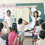 小学校英語必修化へその意義と実践事例リポート