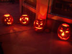 ロウソクを灯すと、ホラ・・・