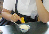 作りたてのバターはおいしい!